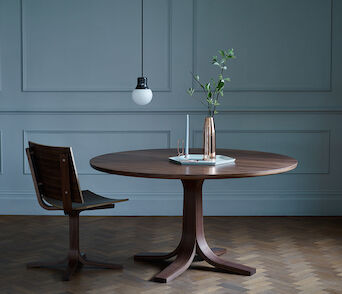 Quadrin table and chair