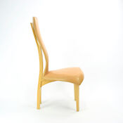 Saddle chair